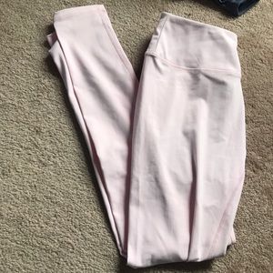 SOLD Gymshark dreamy legging